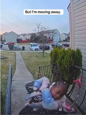 Packing light for her big escape. 🇲🇽 #kidsoftiktok #funnykids #doorbellcamera #kidsbelike #funnymoments #caughtonvivint 