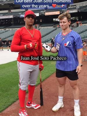 When we first met Juan Soto in June 2022 we were shocked by how cool he was😂🇩🇴 Bro was already a superstar who had led our hometown team to their first World Series title ever 3 years prior🐐He did not have to do an interview with two 20 year olds at their 3rd game as credentialed media but he did and it was lit🦾 Since then, Juan has always shown us so much respect for what we do and always makes sure to say hi when we see him, no matter how hectic the moment is💯 Congrats on getting that bag Juan, can’t wait to see what you accomplish in Queens⚾️💍 #sports #goat #baseball #MLB #mets #yankees #juansoto #mlbdominicana #homerun #beisbol 