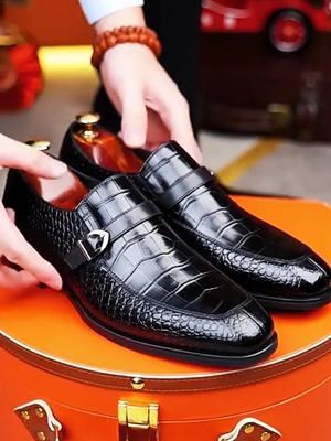 DANRRIO.COM🛍️🛒 Loafers #loafers #leathershoes #dressshoes #britishstyle #gentleman #businessman #menshoes #menfashion #shoestyle #ootdmen #newyeargift #christmasgift #mengifts #danrrioshoes #usa🇺🇸 