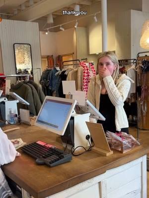 We got them like😦 A few lucky customers got suprised in-store this month and their reactions were PRICELESS #freepeople #holidays #giftcard #shopping #instoreshopping 