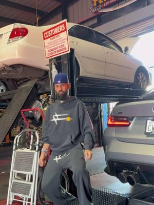 Customers dont know how to act when they hear their exhaust 😆😆 @Dan Rue  #afeexhaust #exhaust #mufflershop #exhaustsound #exhaustshop #loudexhaust #bmw #loudasf 