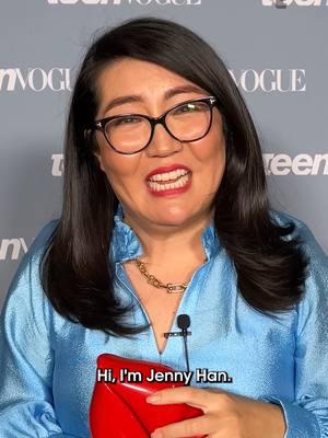 #TSITP author Jenny Han answers the Teen Vogue hotline and shares some solid dating advice ❤️✨ #jennyhan #teenvoguesummit #thesummeriturnedpretty #datingadvice