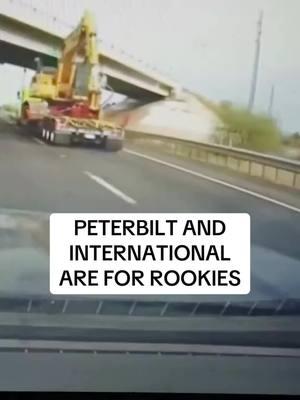 Feel sorry for those trucks #trucking #trucker #trucklife #semitruck #heavyhaul #heavyhauler #trucktiktok #lotlizard #reefer #reefergang #dryvan #18wheeler #18wheelerlife #18wheelers #fyp #fypage #foryou #18wheelerwreck #pete379 #kww900 #peterbilt379 #kenworthw900 #femaletrucker #blackwomantrucker #melanintrucker #dotofficer #weightstation #boxtruck #freightlinerboxtruck 