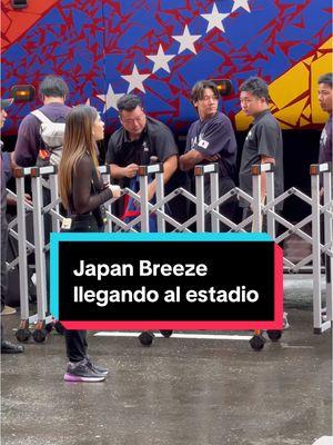 Así llegó el equipo del Japan Breeze🇯🇵 al Estadio Monumental para el Juego de Estrellas🌟 ante los mejores de la LVBP⚾️🇻🇪.  #JuegoDeEstrellas #LVBP #JapanBreeze 