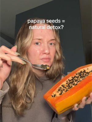 day 9 of my parasite cleanse!! eating the seeds will help support my detox process 🧡#papaya #papayaseeds #detox #parasitecleanse #guthealthtips 