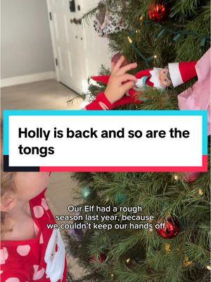 Holly is back in action…and so are the tongs! . . . . . #december #elfontheshelfusa #momsofinstagram #twinsisters #elfontheshelfshenanigans #christmastraditions #christmasspirit #christmaself #elfontheshelf #holidayseason #elfontheshelffun #twingirls #christmasmagic #twinmomlife #twinmommy #elfonashelf #elfontheshelfadventures #christmascountdown #elfontheshelfinspiration #twinmom