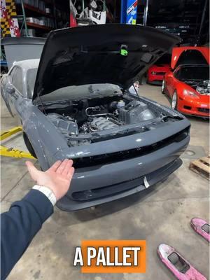 A Coyote dont look to bad in a Hellcat engine bay 👀 #demon170 #dodge #dodgedemon #dodgechallenger #dodgecharger #hellcat #redeye #mopar #challengerhellcat #scatpack #moparfam #moparnation #carsoftiktok #cartok #srt10 #ramsrt10