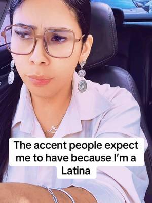 But it’s actually a bit country #accents #latinastiktok #latinasoftiktok #imaredneck #sophiavergara 