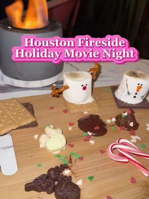 Things to do in Houston. Fireside movie night 📍Heights & Co.  #thingstodoinHouston #houstoncontentcreator #htx #houston #houstondatenight #houstonreviews #explorehouston #houstonevents #christmasmovies #houstonbar 