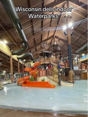 We haven’t gone to the cubbys one because we didnt know how to get there 🤣 #wisconsindells #wisconsin #parents #getaway #staycation #familytime #waterpark #indoorwaterpark 