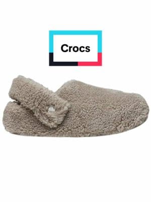 They’re so comfortable why not 😭 #crocs #crocsgang #shoes #classiccrocs #TikTokShop #tiktokshopholidaydeals #tiktokshopcybermonday #tiktokshopnewarrivals #dealsforyoudays 