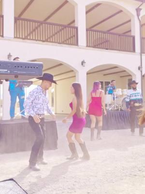 Grupo Ferrer {El Berrinchudo} Video Oficial  #chilenas #soladevega #bailes #oaxaca #fypツ #grupoferrer #viralvideo #reels #fyp #shorts #viralvideo @Ericka🫦 @Elias Pacheco @MaguiRLprincess @pabloramirez7317 @Valentino jrz @Dani Sánchez @☣️〽️ @Bris 