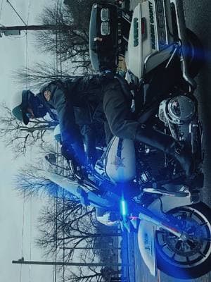 #sumnercounty #tennessee #foryou #fyp #bikecops #motorcyclecop #policeoftiktok #copsoftiktok #policeoftiktok #copsoftiktok #leosoftiktok #leos #humanizethebadge #1stresponders 