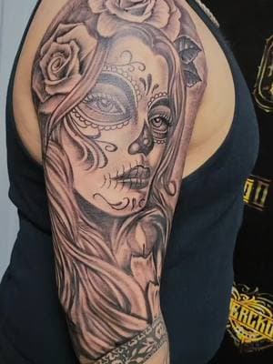 #llorona #catrina #tatuaje #fyp #foryoupage #foryoupageofficiall #tattoo #blackandgrey #blackandgreytattoo #chicano #catrinatattoo #trending 