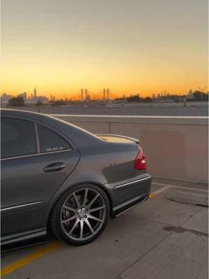 🌇 #e55 #amg #e55amg #w211 #f1ne55e #explorepage #kompressor #mercedes 