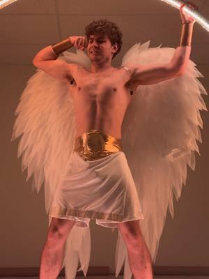 Who needs a guardian angel 😇 #fitness #cosplay #dance #acrobat 