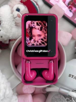 How about a cute earbuds for your bestie this Christmas🎄#ikko #ikkoaudio #activebuds #tws #christmasidea #christmasgift #ai #tws #fyp #earbuds #unboxing #chatgpt #christmastiktok #pinkessentials #barbiegirl 