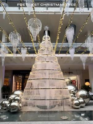 The prettiest Christmas tree in Miami 🎄✨  Standing tall at 22 feet, this stunning holiday centerpiece at Bal Harbour Shops is a true masterpiece by the legendary Colin Cowie. Adorned with 40,000 crystals, it’s pure magic, sparkling and shimmering with holiday joy. Don’t miss it! 📍 9700 Collins Ave, Bal Harbour, FL 33154 🎅🏼🎄✨ #BalHarbourShops #ChristmasInMiami #holidays  #LuxuryHolidays #thingstodoinmiami  Bal Harbour Shops Christmas Decor, Christmas in Miami, Holidays in Miami