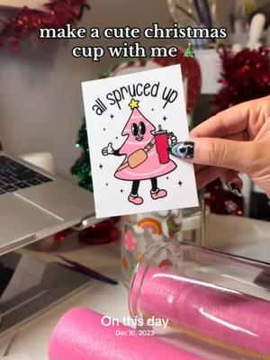 #onthisday made it to costa rica and came across this video from last year🩷 I remember making this christmas cup 💕 #christmascup #christmascups #cutecups #cozychristmas #cozychristmasaesthetic #glasscups #glasscup #cutechristmasgifts #cutechristmascups 