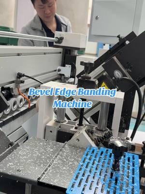 Bevel edge banding machine #edgebandingmachine #beveledgebandingmachine #furniturefactory #edgebander #fyp #chinafactory #chinafactory #45degree 