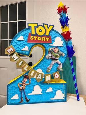 decoración palo piñata tema toy story #toystory #piñataspersonalizadas #piñatas 