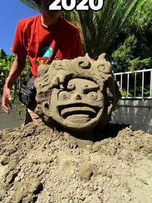 4 years of destuction… #sand#sandcastle#sandsculpture#destruction#destroy#break#collapse#oddlysatisfying#satisfying