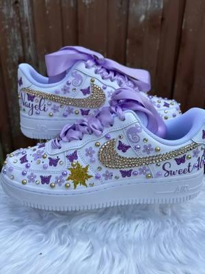 #nike #xvshoes #xvaños #shoes #customshoes #customnike #nikepersonalizados #piedras #perlas #rhinestones #lilac 