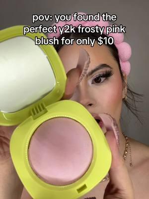 @madebymitchellusa @madebymitchell #makeupdeals #madebymitchell #blush #blushtopper #glowyblush #makeupgifts #makeupflashsale #flashsale #viralmakeup #viralmakeupproducts #madebymitchellblush #blushtopper #y2kmakeup #early2000smakeup 