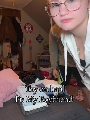 #tryonhaul #TikTokShop #boyfriendreacts #boyfriend #fyp #foryou #honestreaction #funny #soundeffects #tryon #haul 