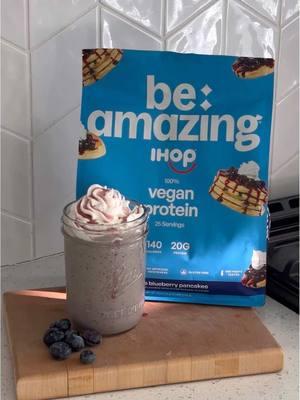 the PERFECT shake to start the day 🥞🫐  RECIPE: - 1 scoop lf Be Amazing x IHOP double blueberry pancake vegan protein  - 1 cup water or milk of choice  - 1 frozen banana - 1/4 cup fresh or frozen blueberries - 2 TBS greek yogurt  - optional: top with whip cream & blueberry syrup 🫐 #blueberrypancakes #blueberryproteinshake #proteinsmoothie #blueberrysmoothie  #pancakes #tiktokshopholidayhaul 