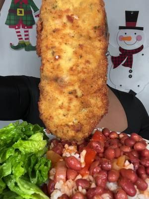 Breaded chicken, white rice and red beans, salad ❤️ #dominicanfood #mukbang #crunchy #mukbangasmr #eating #asmreating #Foodie #foodtiktok   #crunchysounds #asmrfood #crunchyasmr #eat #asmrsounds #foodtiktok #eatingshow #hungrytiktok #eatingshowasmr #muckbang #fyp #fypシ #foryourpage #viral 