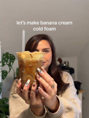 3-2-1 Cold Foam Method ☕️ Should I make a banana syrup though?  Alao, Banana Cream Cold Foam is SO good and i learned this little hack thanks to my coffee queen @coffeebae97 🫰 #coldfoamathome #coldfoamrecipe #coffeeathome #athomecoffee #homebarista 