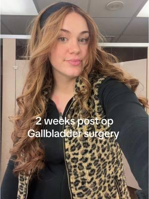 2 weeks (16 days) post op gallbladder surgery!  Healing pretty well and eating well without bathroom issues. Takint digestive enzymes and bile salts before all meals and they’re helping a lot. #gallbladder #gallstones #chroniccholecysitis #biliarydyskinesia #surgery #surgeryrecovery #cholecystectomy #recovery #cholecystitis 