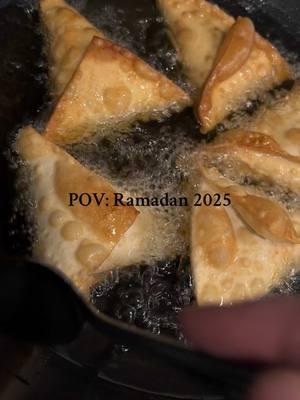 I seriously can’t wait for ramadan, and the food series.  #somalitiktok #Ramadan #foodseries #ramadanseries #fyp #foodtiktok #somali #viralvideotiktok 