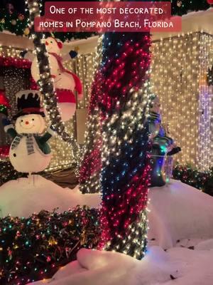 Feel the seasons magic at The Macek Family House in Pompano Beach, Florida which is known for its elaborate Christmas light display✨  📍 2700 SE 6th St, Pompano Beach, FL 33062 #christmas #macekfamily #tistheseason #magical #fyp #lights #pompanobeach #browardcounty #florida #santa #snowman 