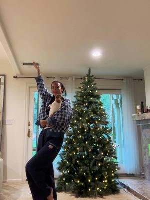 Have you put up your tree yet? 😌 @Sheri & Derek | Life Coaching #christmascountdown #christmastree #fatherdaughter #dads #dadsontiktok 