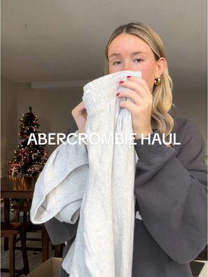 Winter cozies in from @abercrombie ❄️❄️❄️ #abercrombiehaul #abercrombiejeans #haul #clothinghaul #winterhaul 