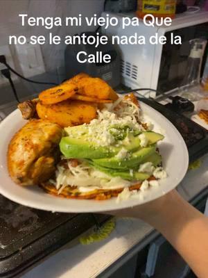 @lahuacha08 #elcompa_tronao #laviejadeltronao #tronadofamily #enchiladasmichoacanas #zacatecas #huetamo 