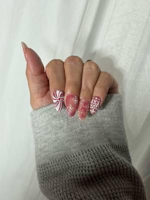 Pink Christmas Nails 🩷🩷🩷🩷 #pinkchristmas #pinknails #pinkchristmasnails #pink #christmas #christmasnails #956 #rgv #rgvnailtech #rgvnails #956nails #956nailtech #rgvnailsalon #valleygirls #rgvgirlz #rgvnailtechs #nailtech #nailtechcheck #nailtechlife #nailtechtiktok #missiontx #altontx #lajoyatx #penitastx #sharyland #mcallentx #edinburgtx #sanjuantx #donnatx #hidalgotx #pharrtx