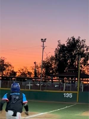 HAGARRA 4 vs Cubs !⚾️🪵 #beis #pitching #beisbolniños #baseballboys #tijuanamunicipal💙 #homerunkids #beisbolinfantil⚾️  #baseball4ever #maximontoya #homerun 