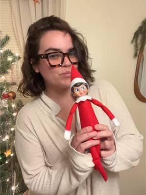 Had to make sure elfie grew big and strong 😙🫶🤣❄️🌲 #elfontheshelf #elfitup #elfie #elfontheshelfideas #sillyelf #monkife #sahm #toddlermom #pdxmom 