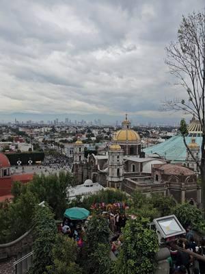 Basílica de Guadalupe Cuidad de México 🇲🇽 México  . . #basilicadeguadalupe #labasilica #CDMX #mexicocity #cuidaddemexico #mexico #laguadalupana #tepeyac #SulyDorado #DePaseoConSulyDorado #estoesmexico #virgenmorena 