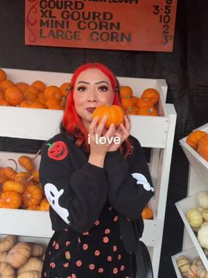 I LOVE HALLOWEEN SEASON 🎃✨ 🥹🧡  Had to do my fave time of year  #CapCut #trend #ilove #halloweentok #ilovehalloween #halloween365 #halloweenallyear #halloween #spookyseason #halloweentime #halloweenfyp #halloweengirl #fypシ 