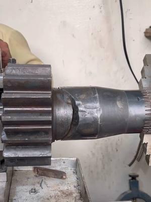 The Broken Heavy Gear Of Loader Machine was Repair By Very Technically process…. #ultimateprocess #unfreezemyaccount #loadermachinegear#heavygear#repairing#foryoupage#growmyaccount#fypgae