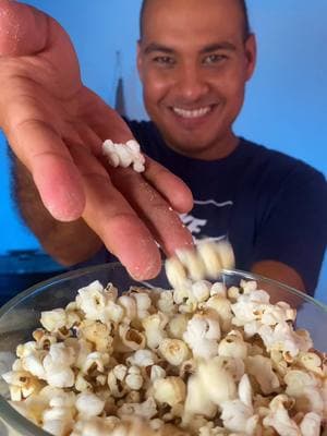 Se puede freir con Sal? 👀😱 #elcocineromarco #food #hacks #hacksdecocina #freirconsal #cotufas #palomitasdemaiz #popcorn