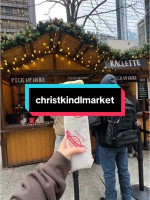 The Top 5 Vendors to Visit for Food/Drinks at📍@The Christkindlmarket. 🧇 Puffy Houzz 🧀 Baked Cheese Haus ☕️ Bob’s Belgian Hot Chocolate 🥨 Stuffed Gourmet Pretzels 🍫 Chocolate Covered Treats #christkindlmarket #chicagomarket #christkindlmarketchicago #raclette #puffyhouzz