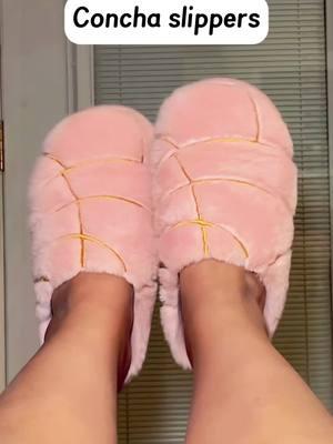 Super cozy & smooth warm plush winter house slipper #trendyslippers #homeshoes #slippers #wintershoes 