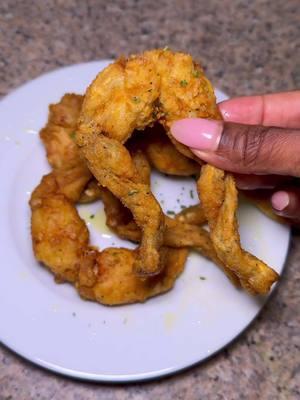 Fried frog legs? I don’t mind if I do 😂  #fyp #jamaicantiktok #jamaicatiktok #jamaicantiktoker🇯🇲🇯🇲 #caribbeantiktok #caribbeantiktokeurs #jamaicansbelike #fypシ゚viral #jamaicanstorytime #viraltiktok 