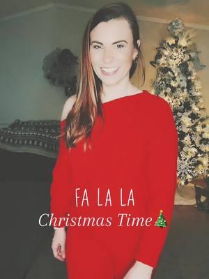 🎶 Fa La La Fa La La.. it’s Christmas Time 🎄 DC @Kaylene #ittybittytexan #teamittybittytexan #falala #justinbieber #dance #christmasdance #tiktokdance #dancetok #christmas #christmastiktok #christmastime #changingtheworldonesmileatatime #makesomeonesmile 