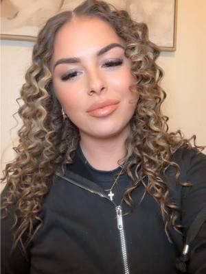 Replying to @📚CaseysBookTok📚 i tried to condense the video as much as possible! My most asked question when i have my hair like this! #hairtok #curls #5in1curlingiron #5in1 #curlingiron #hairtutorial #hairtok #fyp #bestopepro #tightcurls 